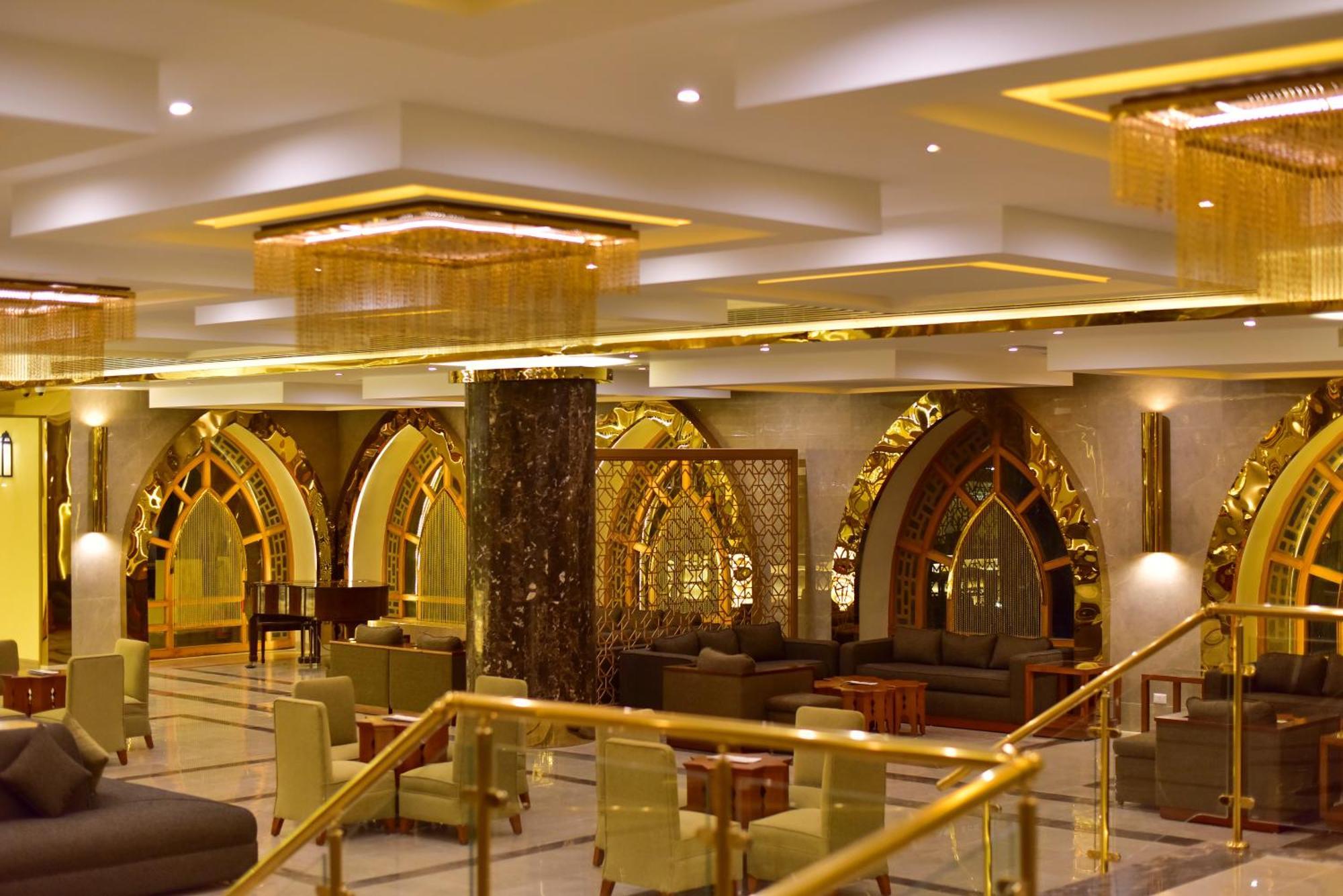 The Grand Hotel Sharm El Sheikh Экстерьер фото The interior of the hotel